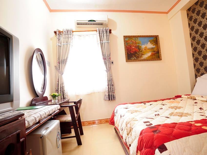 Festival Hotel Хошимин Екстериор снимка